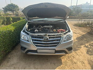 Second Hand Toyota Innova 2.5 G 8 STR BS-III in Jind