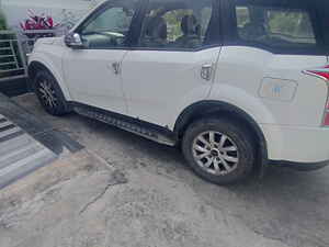 Second Hand महिंद्रा XUV500 w10 1.99 in निज़ामाबाद