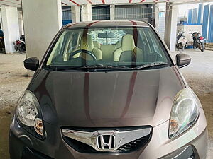 Second Hand Honda Brio VX MT in Pune