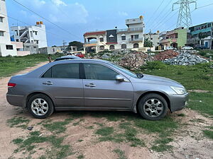 Second Hand Honda Accord 3.0 V6 AT in Bangalore