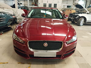 Second Hand Jaguar XE Prestige in Kolkata