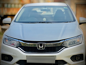 Second Hand Honda City V Petrol in Siddharthnagar