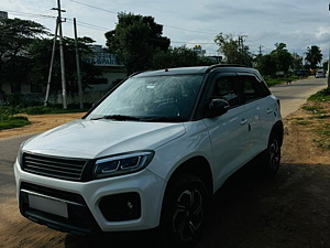 Second Hand Maruti Suzuki Vitara Brezza VXi in Bangalore