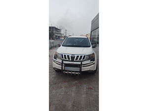 Second Hand Mahindra XUV500 W6 in Vijaywada