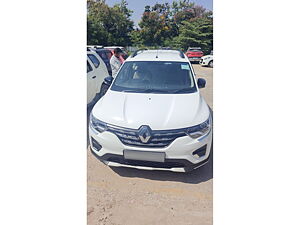 Second Hand Renault Triber RXZ EASY-R AMT in Hyderabad