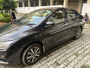 Second Hand Honda City V Petrol [2017-2019] in Delhi