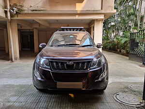 Second Hand महिंद्रा XUV500 w10 in हूघली