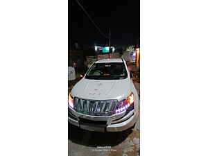 Second Hand மஹிந்திரா  xuv500 w8 in ஷிவ்புரி