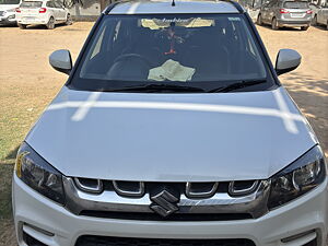 Second Hand Maruti Suzuki Vitara Brezza VDi in Palanpur