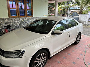 Second Hand Volkswagen Jetta Highline TDI AT in Thiruvananthapuram