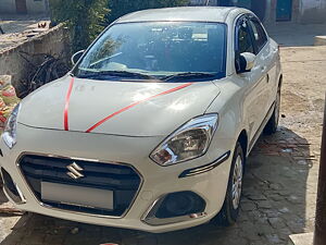 Second Hand Maruti Suzuki DZire VXi in Lucknow