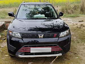 Second Hand மஹிந்திரா  xuv300 டபிள்யூ6 1.2 பெட்ரோல் in பதௌன்