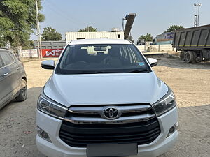 Second Hand Toyota Innova Crysta 2.4 VX 8 STR [2016-2020] in Patan