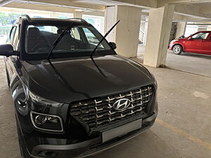 Second Hand Hyundai Venue SX 1.0 Turbo iMT in Zirakpur