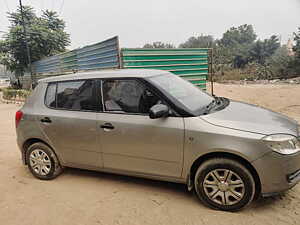 Second Hand Skoda Fabia Classic 1.2 MPI in Allahabad