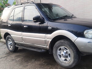 Second Hand Tata Safari 4x2 LX DiCOR 2.2 VTT in Bijnor