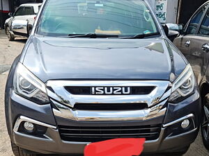 Second Hand Isuzu MU-X 4x4 in Hyderabad