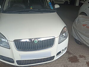 Second Hand Skoda Fabia Ambiente 1.2 MPI in Pune