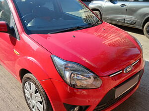 Second Hand Ford Figo Duratec Petrol Titanium 1.2 in Mumbai