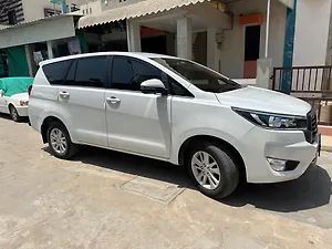 Second Hand Toyota Innova Crysta GX 8 STR in Mehsana
