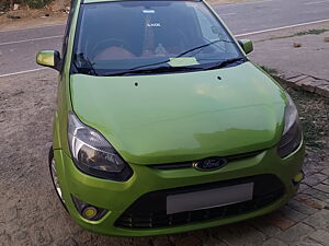 Second Hand Ford Figo Duratec Petrol Titanium 1.2 in Hisar