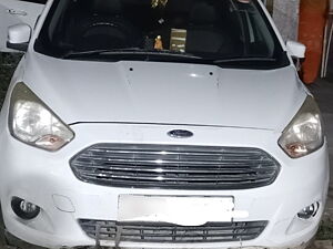 Second Hand Ford Figo Titanium 1.2 Ti-VCT in Ghaziabad