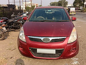 Second Hand Hyundai i20 Sportz 1.4 CRDI 6 Speed BS-IV in Latur