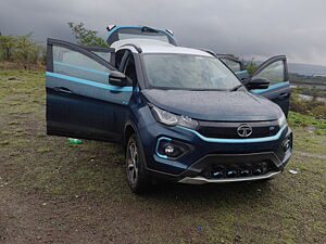 Second Hand Tata Nexon EV XZ Plus in Mumbai