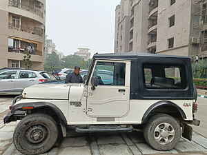 Second Hand महिंद्रा थार crde 4x4 एसी in नोएडा