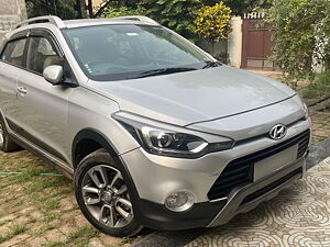 Second Hand Hyundai i20 Active 1.2 S in Gorakhpur