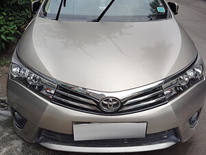 Second Hand Toyota Corolla Altis G Petrol in Faridabad