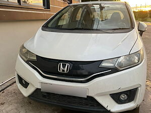 Second Hand Honda Jazz V Petrol in Indore