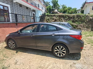 Second Hand Hyundai Verna Fluidic 1.6 CRDi in Baddi