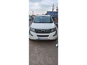 Second Hand महिंद्रा XUV500 w10 in बीजापुर