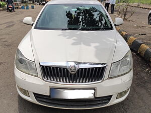 Second Hand Skoda Laura L&K 2.0 TDI AT in Navi Mumbai