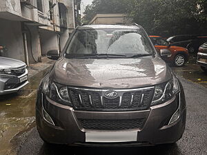 Second Hand Mahindra XUV500 W10 Black Interiors [2017] in Mumbai