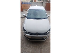 Second Hand Volkswagen Vento Highline Diesel [2015-2016] in Rohtak