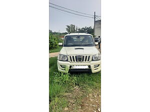 Second Hand Mahindra Scorpio VLX 2WD Airbag BS-IV in Meerut