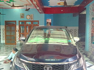 Second Hand Tata Hexa XM 4x2 7 STR in Bulandshahar