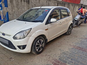 Second Hand Ford Figo Duratec Petrol ZXI 1.2 in Lucknow