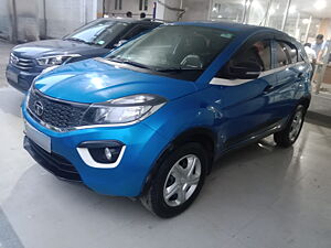 Second Hand Tata Nexon XMA Petrol in Malda