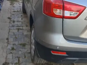 Second Hand मारुति सुज़ुकी विटारा ब्रेज़ा वीडीआई in गौतम बुद्ध नगर