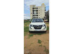 Second Hand महिंद्रा XUV500 w6 in बैंगलोर