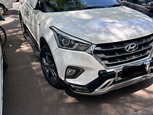 Second Hand Hyundai Creta SX 1.6 AT CRDi in Pune