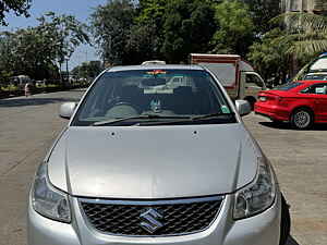 Second Hand मारुति सुज़ुकी sx4 zxi एमटी BS-IV in मुंबई