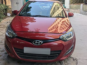 Second Hand Hyundai i20 Magna (O) 1.2 in Ghaziabad