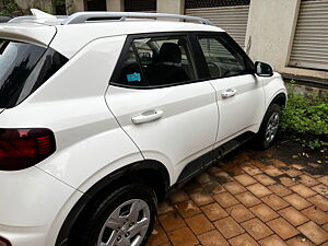 Second Hand Hyundai Venue S Plus 1.2 Petrol in Pune