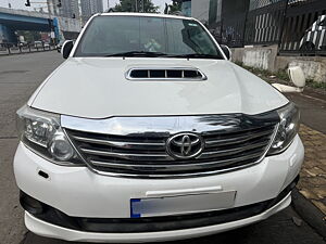 Second Hand Toyota Fortuner 3.0 MT in Pune