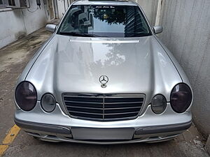 Second Hand Mercedes-Benz W110 Diesel in Chennai