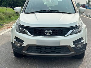 Second Hand Tata Hexa XT 4x2 6 STR in Chandausi